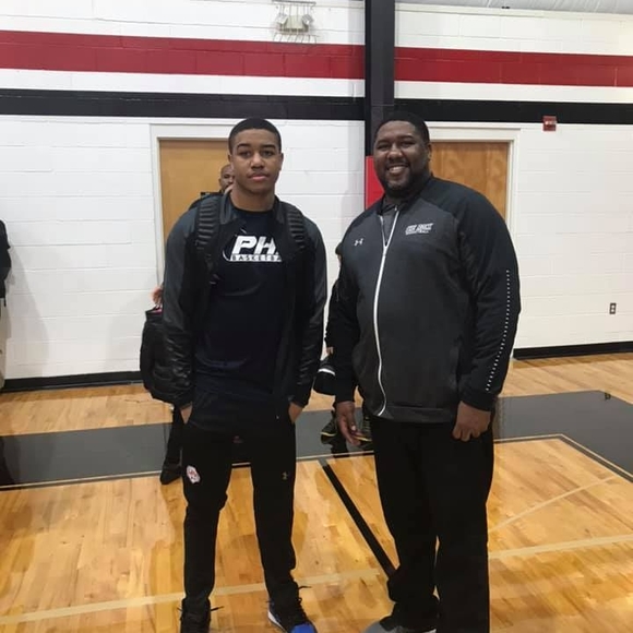 Meet your Posher, Dewayne - Picture 1 of 1